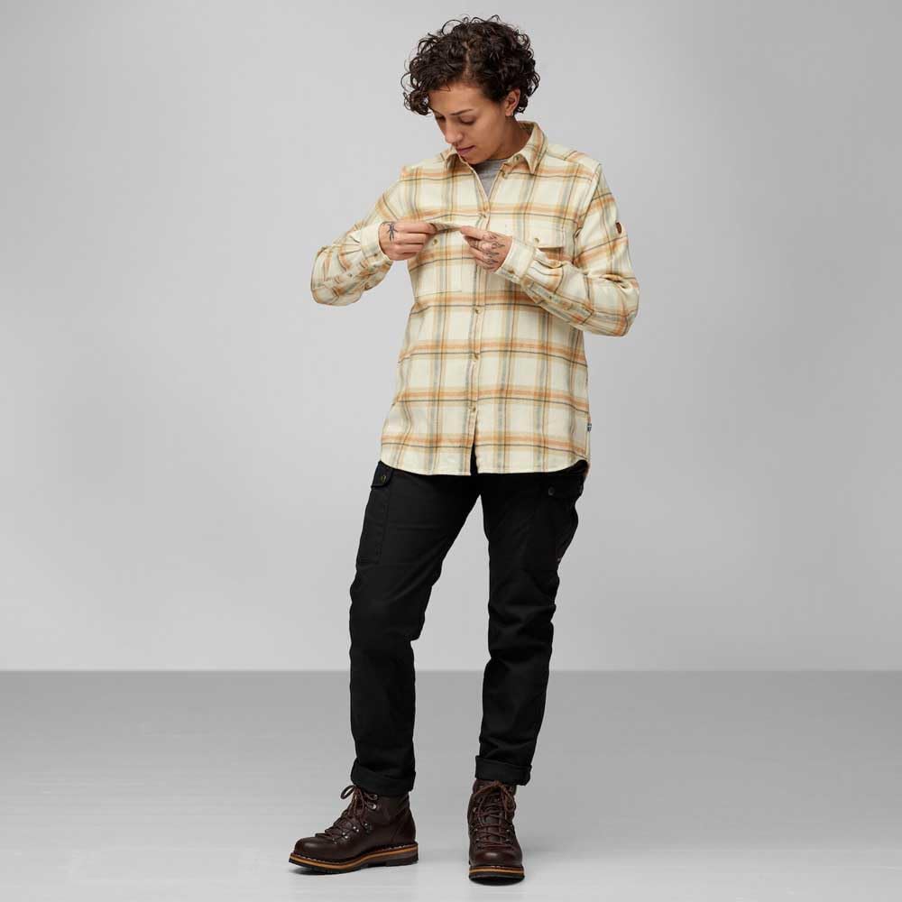 Fjällräven Damen Övik Heavy Flannel Shirt W Hemd (1er Pack)